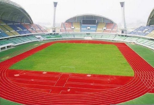 教你怎样选择哪家地坪公司来做塑胶跑道施工